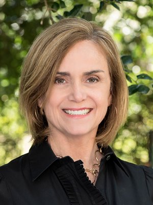 Kim Ewert